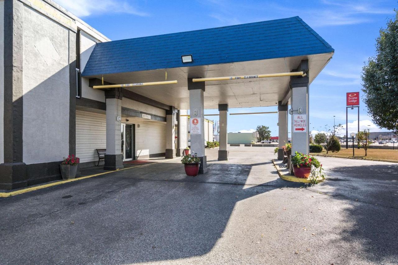 Econo Lodge Inn & Suites Terre Haute Exterior foto